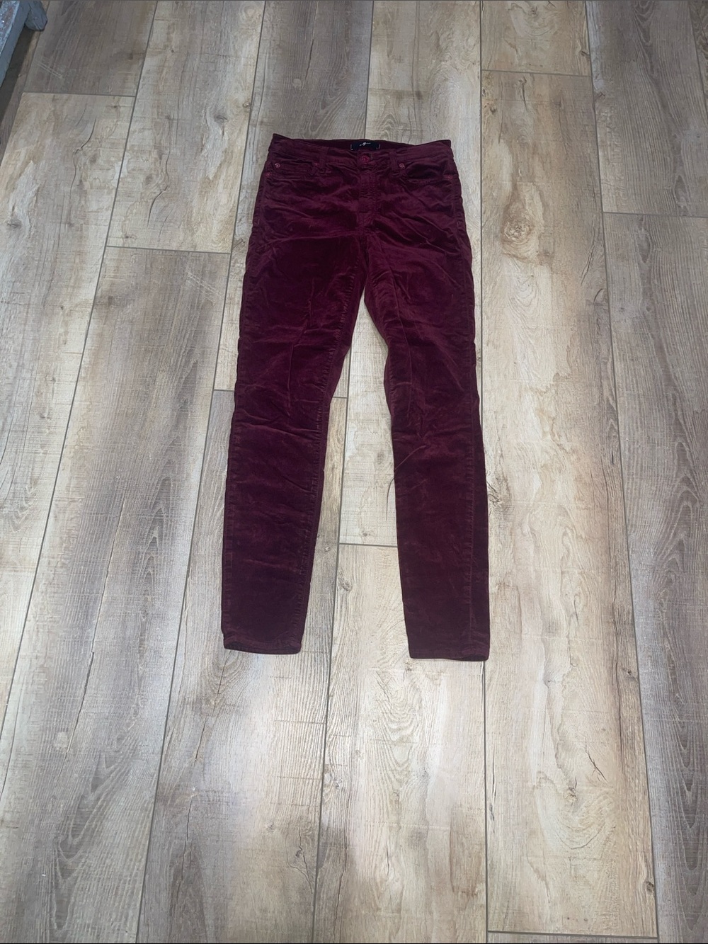 7 For All Mankind Skinny velvet Jeans in Deep Wine